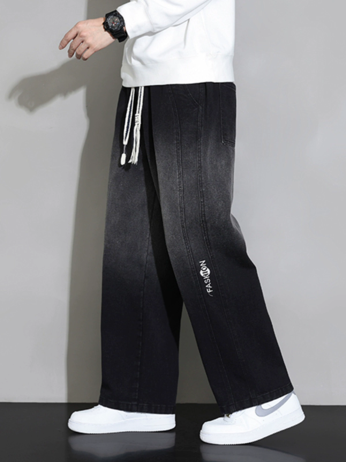 Мужские джинсы больших размеров, летние тонкие, новинка 2025 года, брюки из ледяного шелка, свободные прямые широкие брюки для мужчин