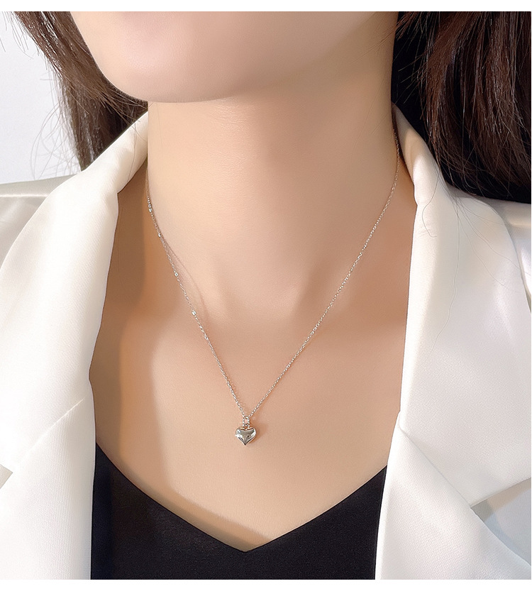 Korean Heart-shape S925 Silver Necklace Wholesale display picture 3