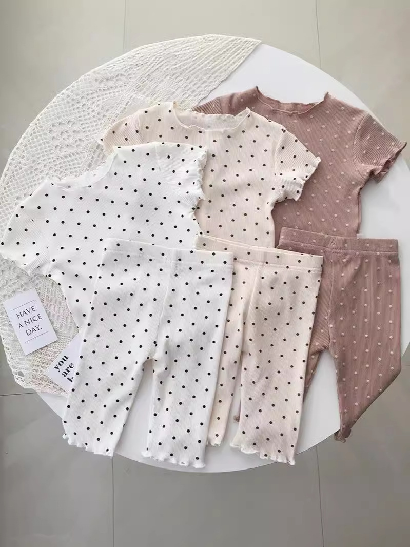 Pijamas infantiles de verano delgado conjunto de puntos de aire extranjero niñas de verano dos piezas de ropa para el hogar ropa de aire acondicionado para niños mujeres