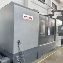 转让二手高锋VMM1688立式加工中心BT50主轴锥度三轴硬轨
