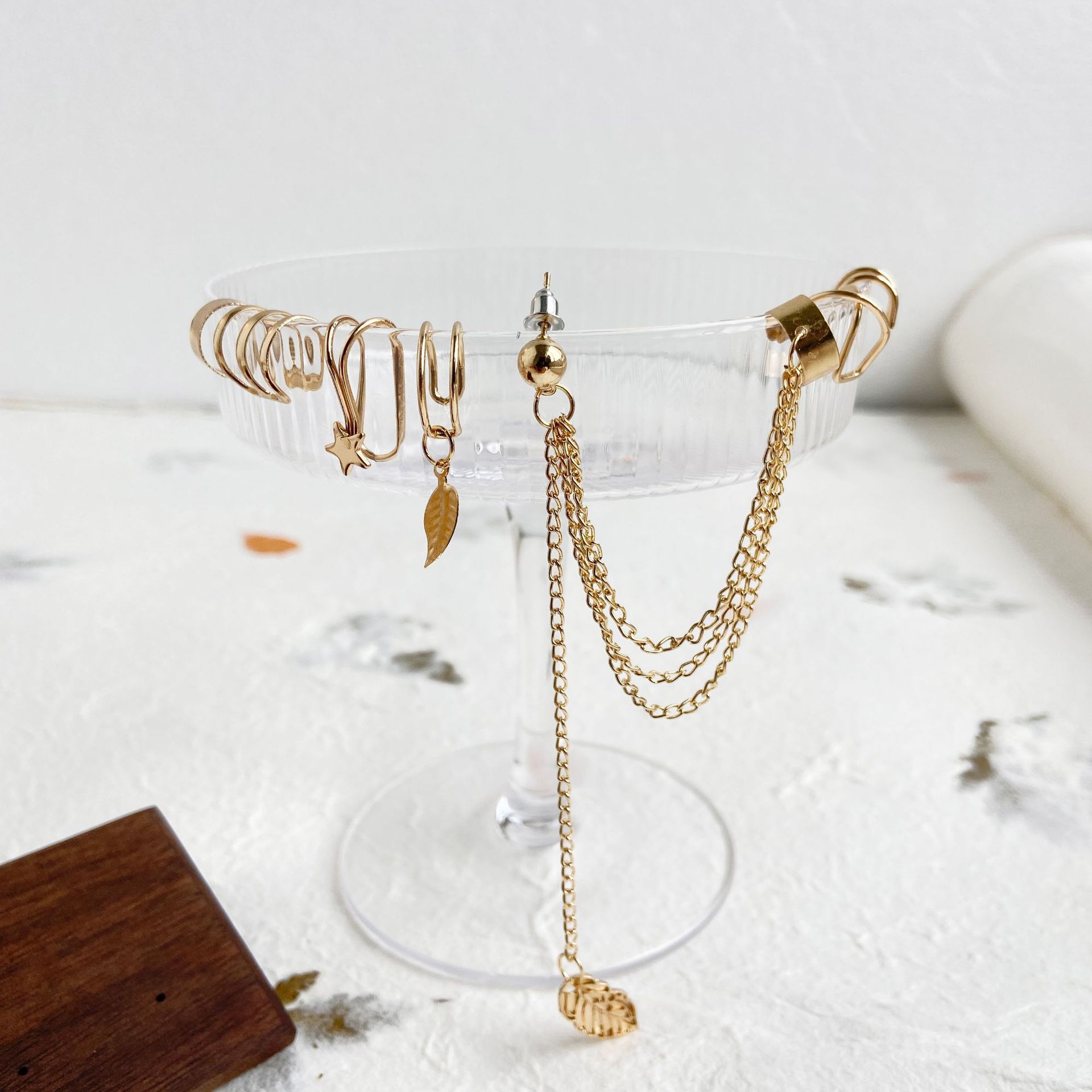 Fashion Alloy No Inlaid Plating Earrings display picture 6