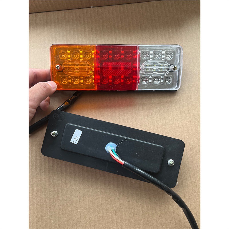 12V三轮车LED改装后尾灯24伏汽车小货车电动车刹车灯转向灯总成|undefined
