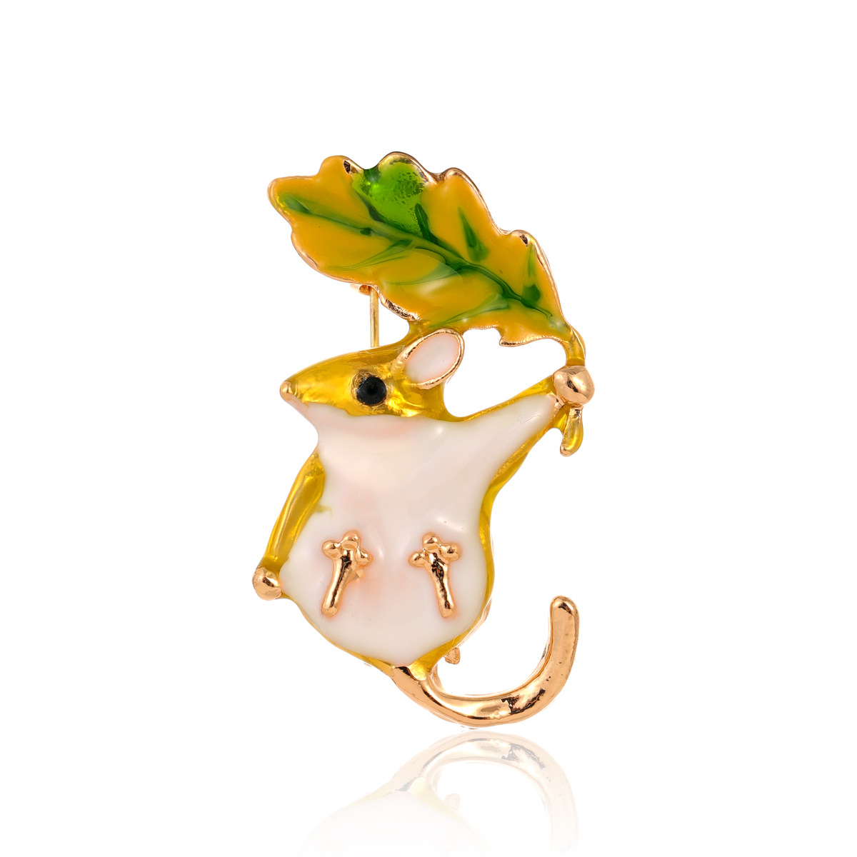 Cartoon new mouse leaves brooch personality all-match corsage coat coat women's fashion accessories Zodiac brooch