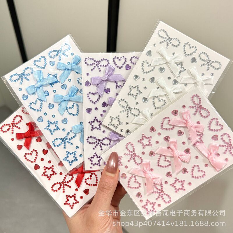 Bowknot Support Makeup with Rhinestones on the Face, Hollow Stars and Hearts DIY Children's Performance Makeup, Face and Eye Makeup with Sparkling Rhinestone Stickers