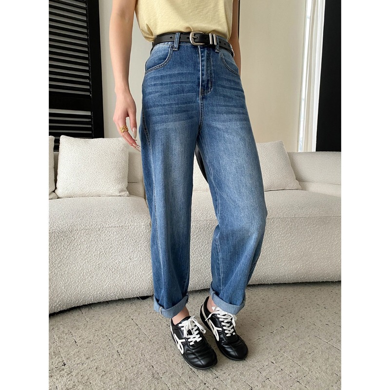 Sinan's Signature Design: 3D Curved Cut Straight Narrow-Fit Slimming Jeans for Petite Sizes Sn8787