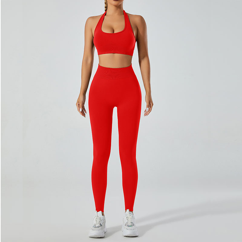 Conjunto de ropa deportiva de estilo europeo y americano con sensación de segunda piel, sujetador deportivo de alta intensidad, leggings deportivos de secado rápido, conjunto de yoga para exteriores de verano con un toque de alta gama.