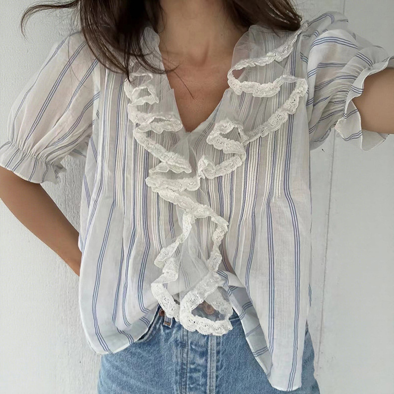 French-Style Niche 2026 Summer Lace-Trimmed Puff Sleeve Ruffled V-Neck Vertical Stripe Print Refreshing Shirt 26512
