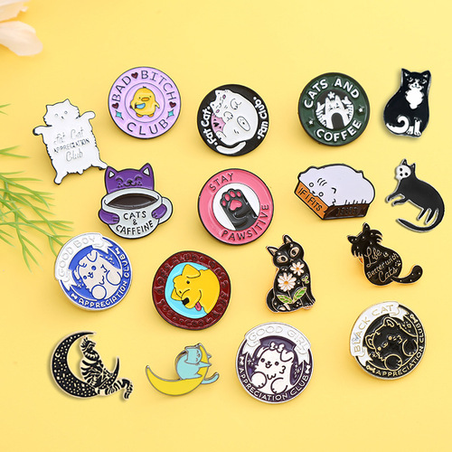 Cartoon brooch animal cat club round badge cute cat alloy pin jewelry creative clothing accessories