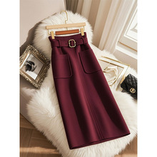 �߶˾���С���Ӹ߼��г��ÿ�����Ӻ�tɫ����ȹ��Ů�ﶬ2025�¿�