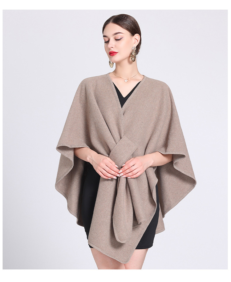 Fashion cape cape with cape outside large size knitted cardigan loose coat women_voghion.com