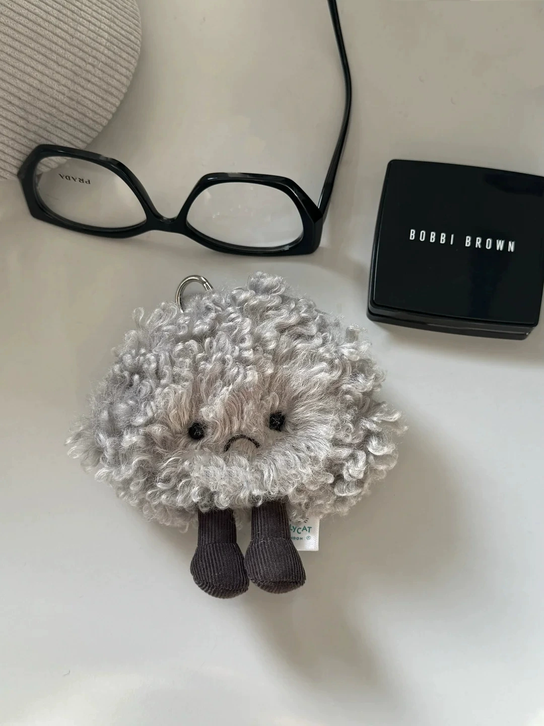 Cotton pendant, tennis rabbit