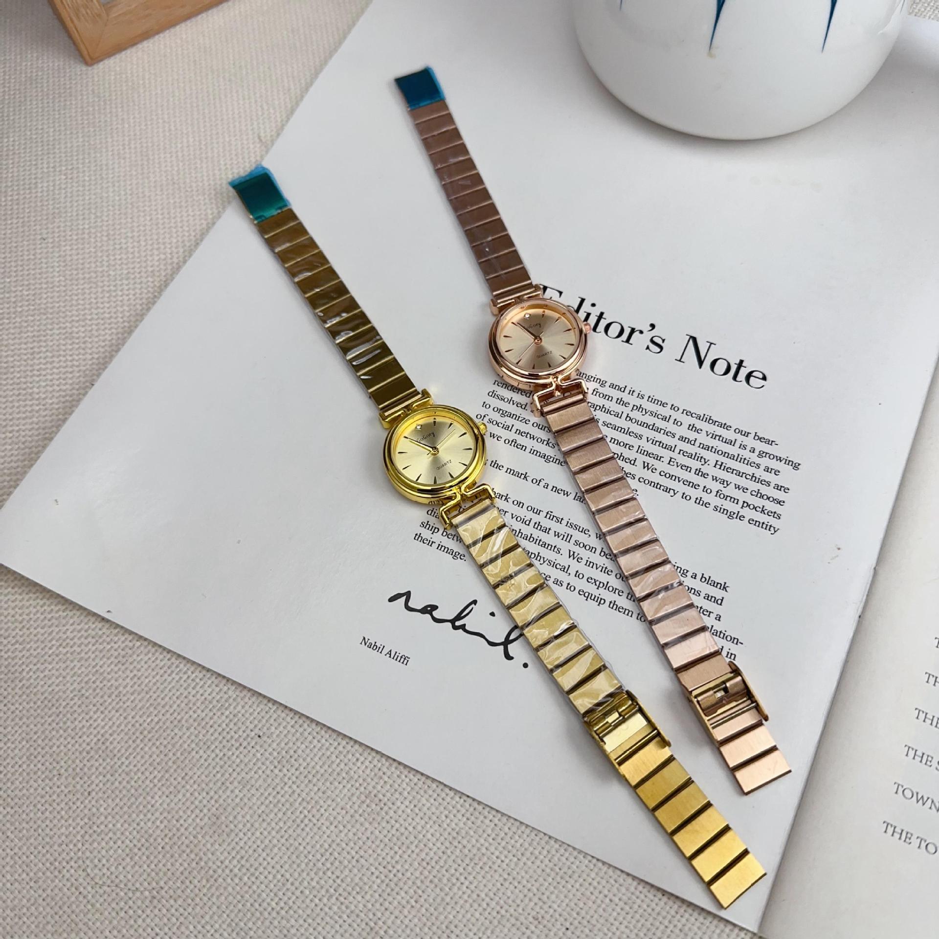 50g Weight Ordinary Glass Mirror Material Alloy Strap Material Watch Classification Pointer Display Type Single Folding Buckle Buckle Style Round Dial Shape Holiday, Street Occasion Quartz Movement Solid Color Pattern All Seasons Season Women's Gender Simple Style, Classic Style Style Simple Style Classic Style Solid Color Single Folding Buckle Quartz Watch 4