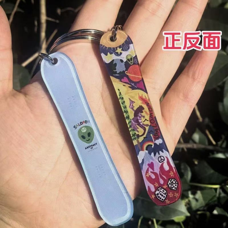 スキー人と同じ滑り板雪板アクリルキーホルダー両面ストラップミニかわいい雪友スポーツプレゼント|undefined