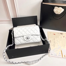 2025新款真皮小香风cf方胖子时尚菱格链条包单肩包斜挎包潮小方包