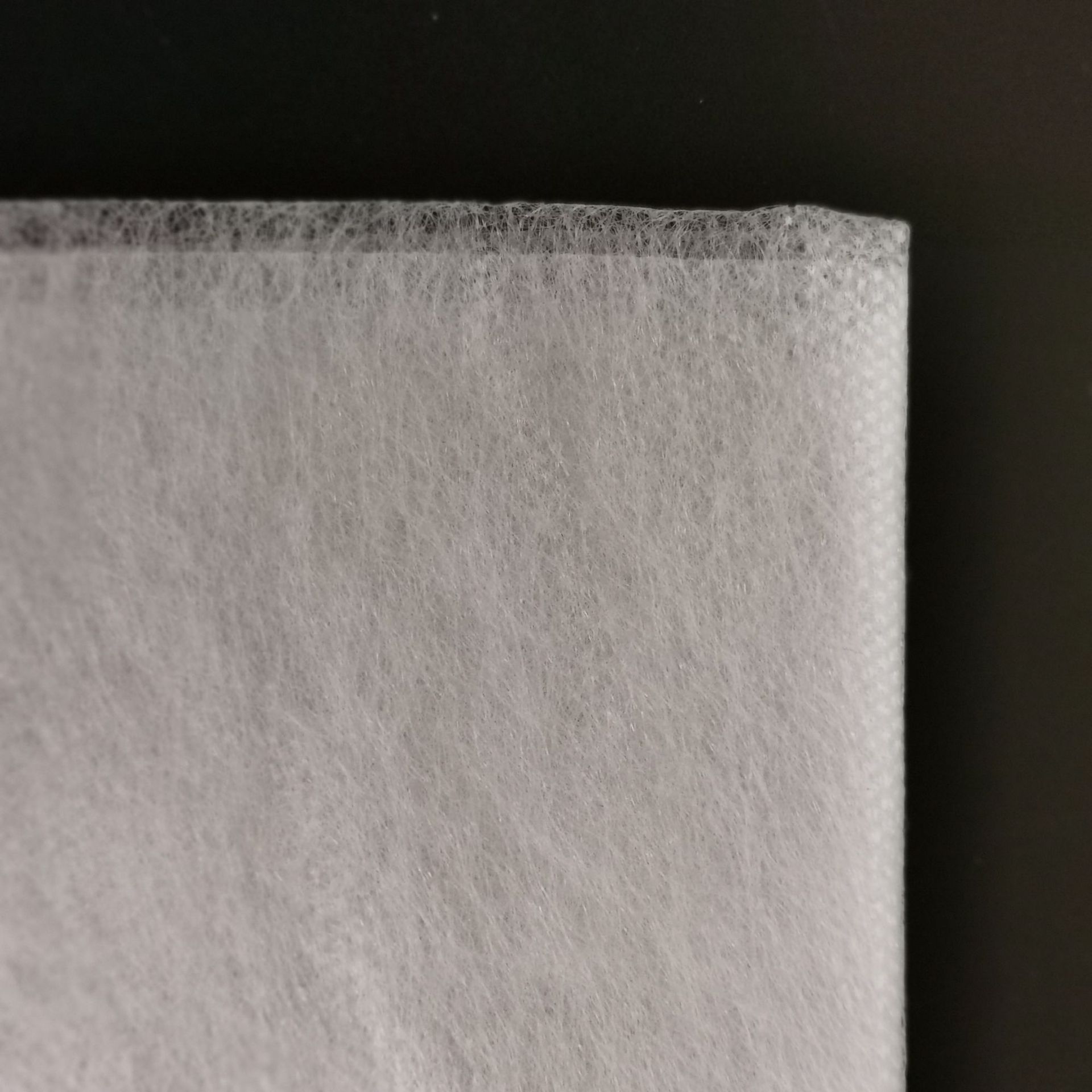 绣花绗缝服装皮革隔层用9克 10克 12克 15克超薄无纺布 湖北工厂