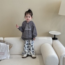 清仓不退不换【理性下单】女童字母连帽卫衣+狗狗修身喇叭裤