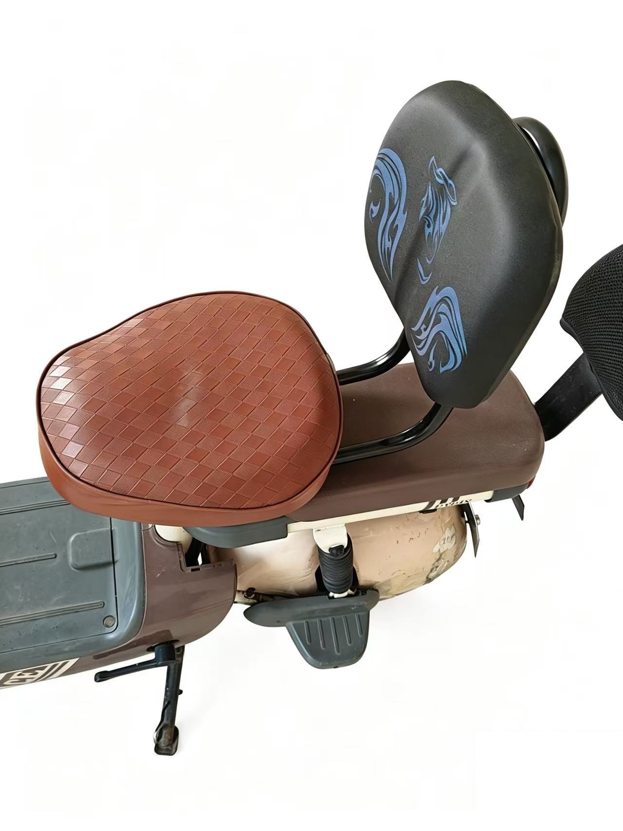 Universal electric vehicle backrest with increased height, rear-mounted backrest and lumbar support for electric scooters, modified for leisure and fatigue relief