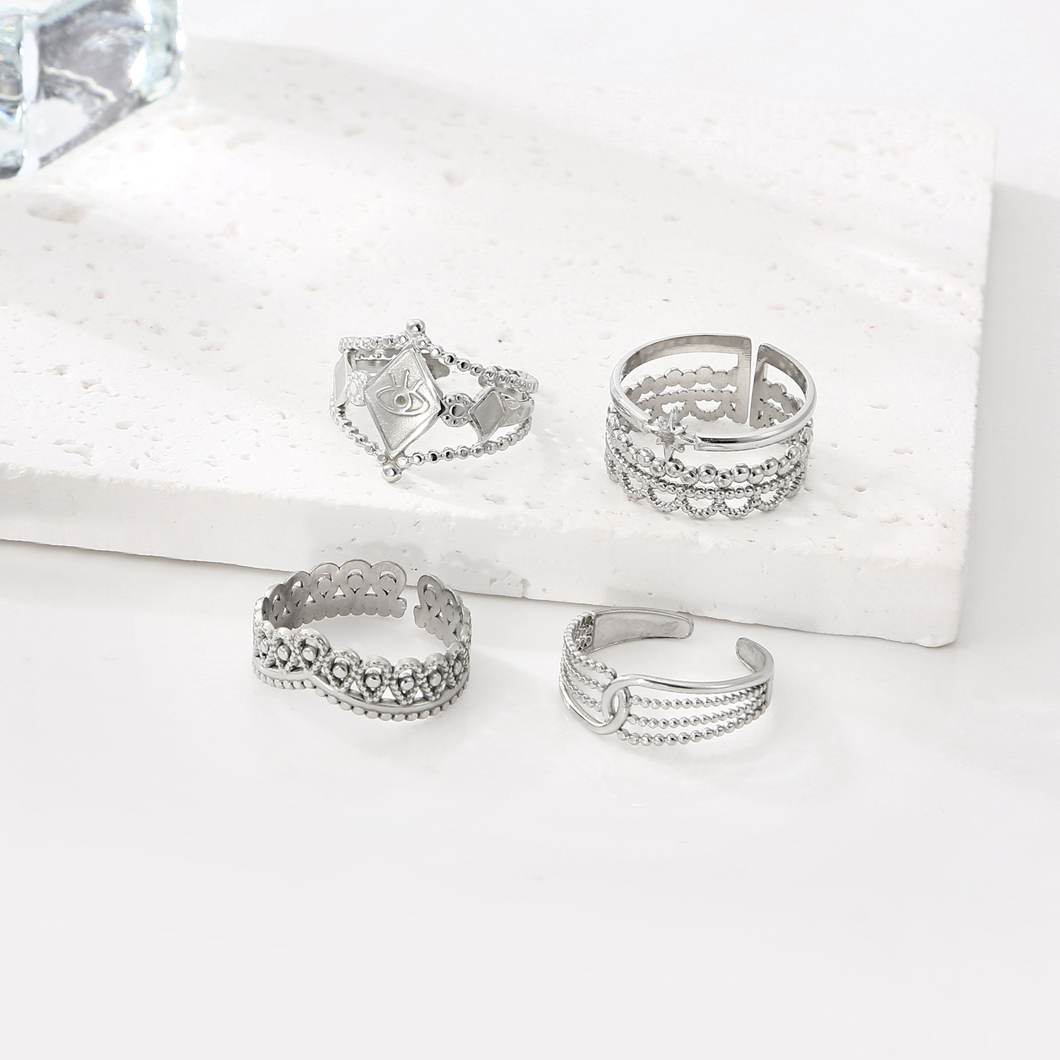 Designer Crown Ring For Women In Titanium Stainless Steel Non-fading_voghion.com