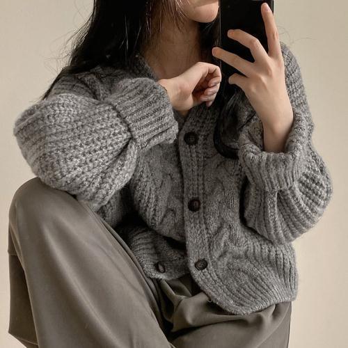Cardigan Image 5