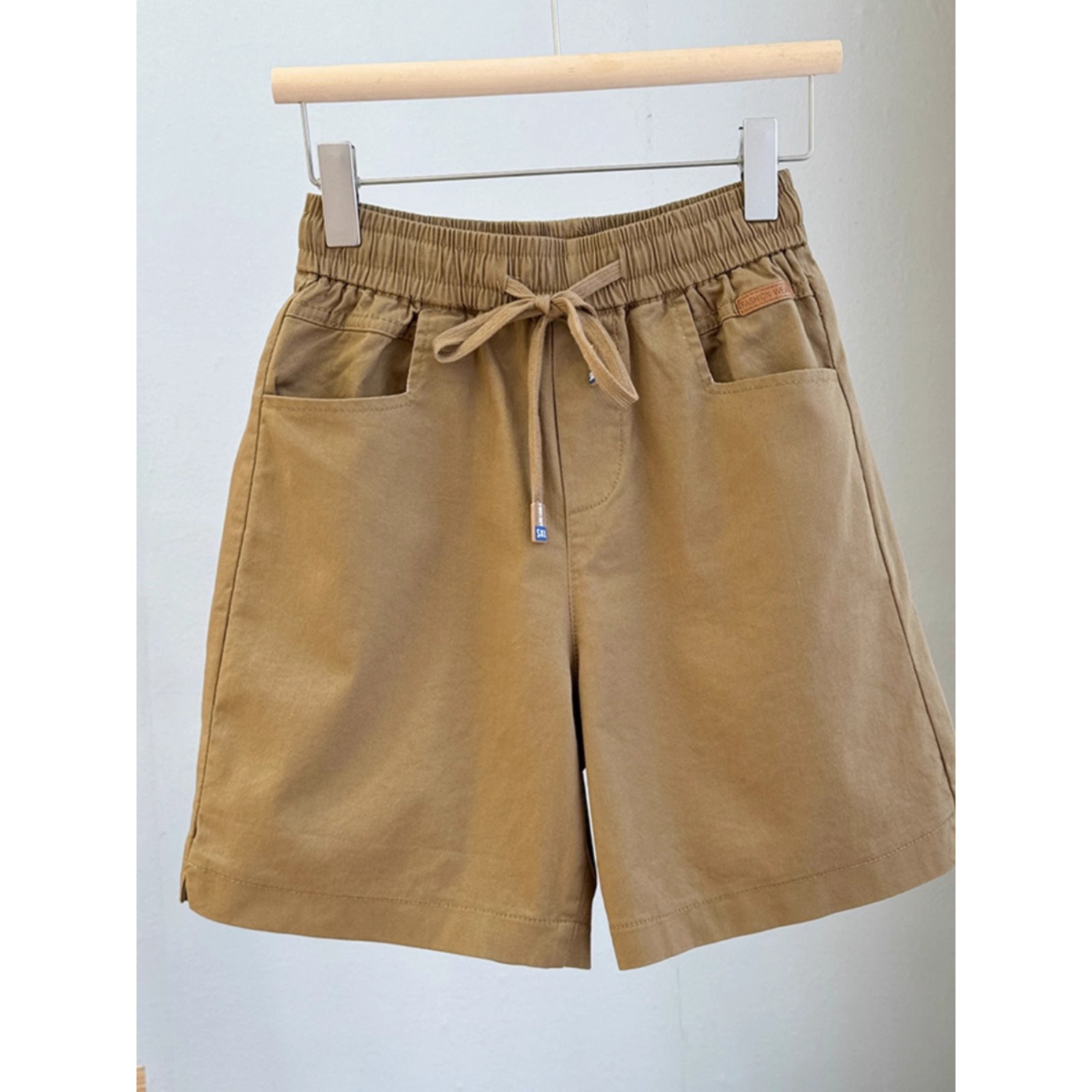 Quần short nữ dáng rộng 5 phân cotton wash phong cách Hàn Quốc — đen