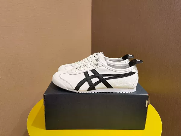 White/Black—Leather