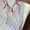 С рисунком (мелкий цветочный)