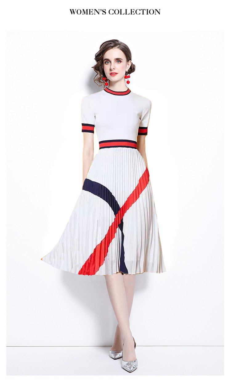 Breathable Knitted Dress Image 4