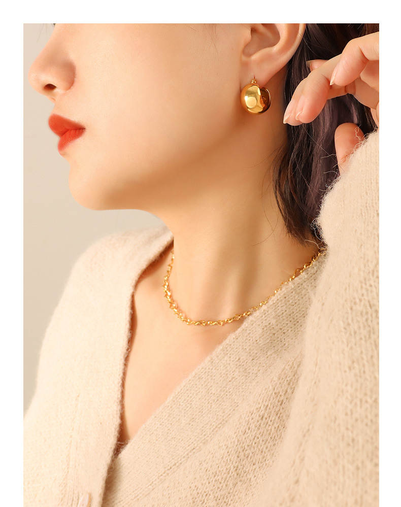 Nouvelles Boucles D&#39;oreilles En Forme De C À Perles Rondes En Acier Titane Géométriques Simples display picture 1