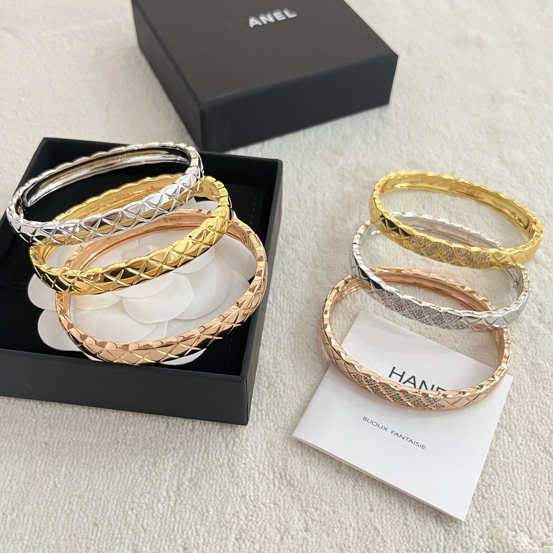 Xiaoxiang V золото высокой версии coco diamond diamond-inlaid bracelet CNC seiko versatile high-end fashion women's bracelet