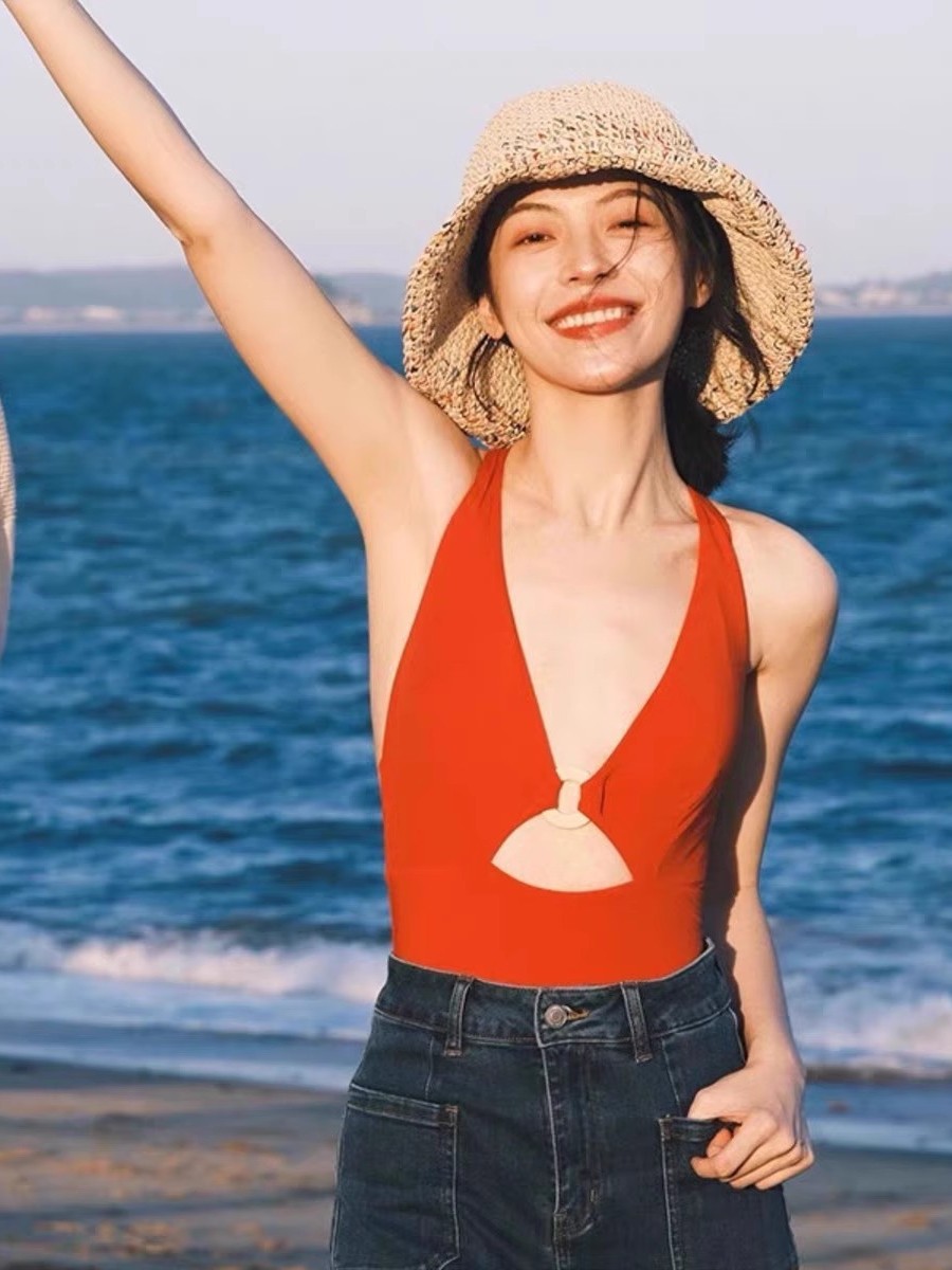 Retro sexy red beach swimwear