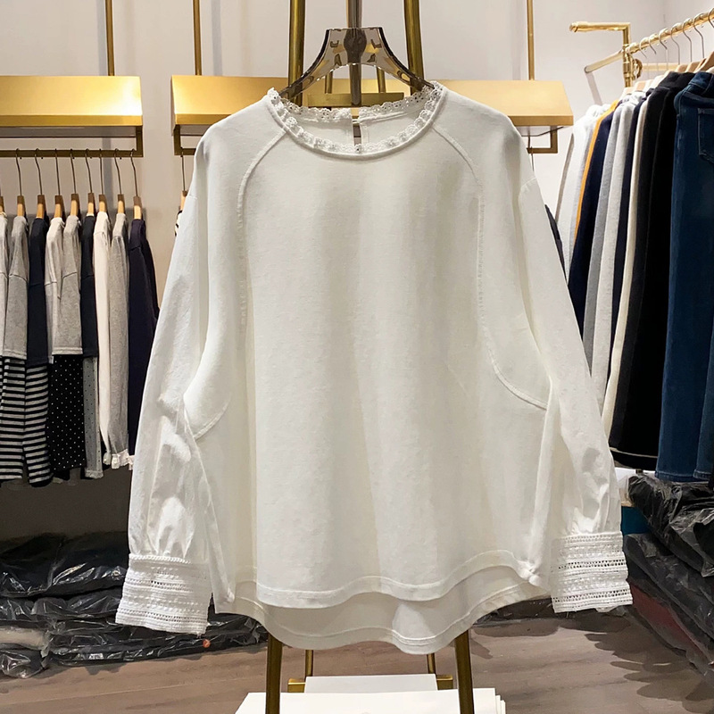 Korean and Japanese Style Solid Color Loose Fit Plus Size Blouse with Lace Collar, Simple Design Top T-Shirt Korean and Japanese Style Solid Color Loose Fit Plus Size Blouse with Lace Collar, Simple Design Top T-Shirt