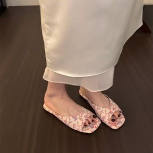 �m�ϱ��ߵ���ЬŮ���⴩��ȹ�ӽ^����ɫ�黨¶ֺһ�֛���