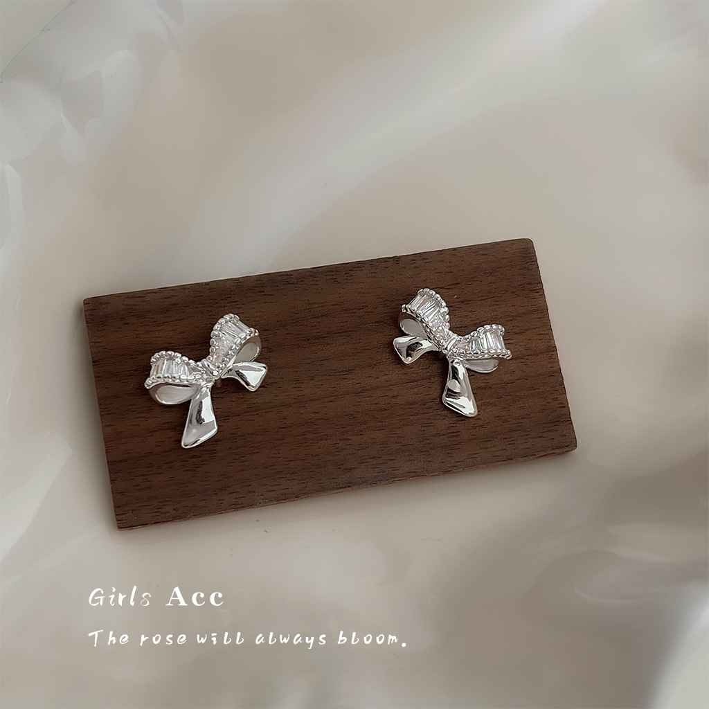 未标题-1_0009_耳语场景新水印 拷贝 9.jpg