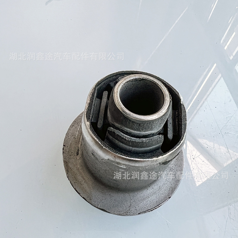 513194 5131F8 513193 5131A9 Suitable for Peugeot 206 207 Rear Bridge Bushings