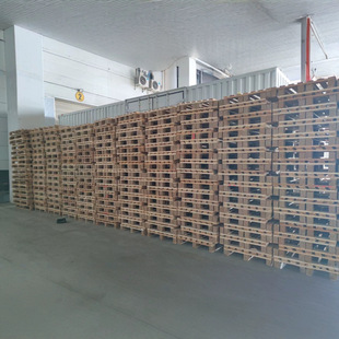 European Standard Cp5 Spot Four-Sided Solid Wood Pallets for Logistics, Fumigation-Free Plywood Wooden Pallets, Four-Legged Wooden Pallets