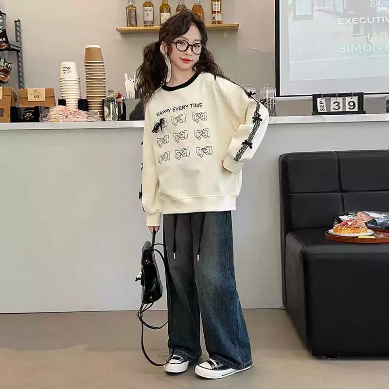 Девушка 2024 Осень свитерская корейская одежда Детская весна и осень кружевная рубашка с круглым вырезом