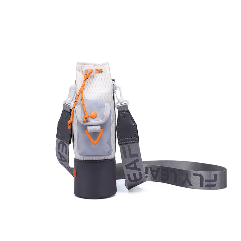 大容量保温杯套 通用网红儿童斜跨背带塑料水壶保护套1300-1700ml