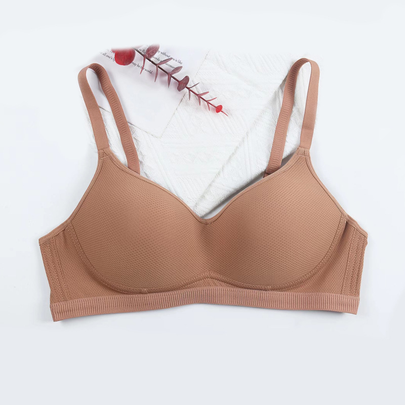 Comercio exterior spot gran sujetador de mujer transpirable ultra delgado sin anillo de acero para juntarse anti-caída ropa interior cómoda de mujer