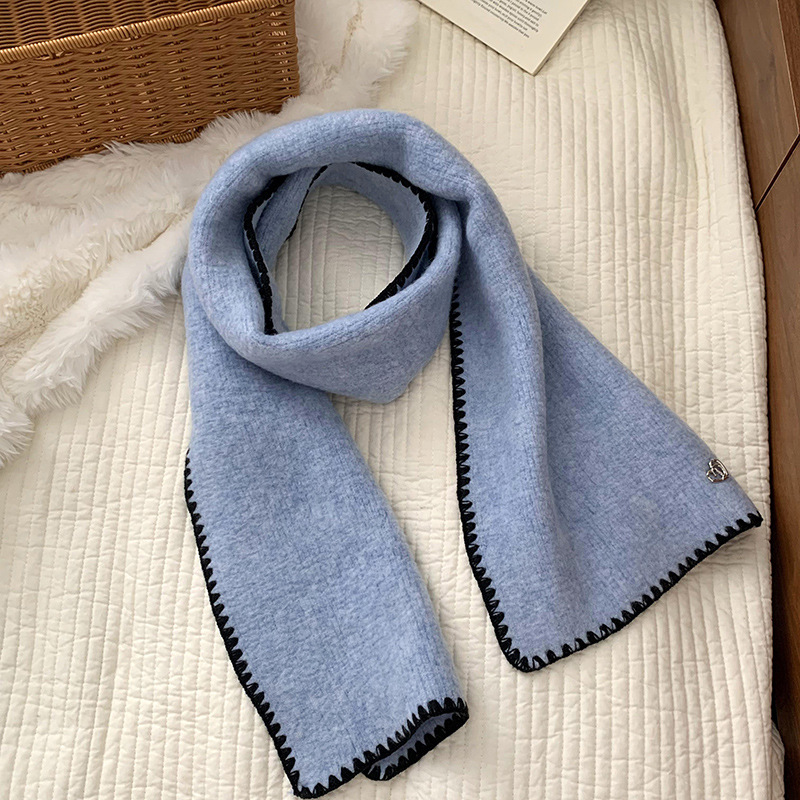 Alta sensación verde imitación de cachemira bufandas de piel de mujeres otoño y invierno 2025 sensación de atmósfera gruesa calentamiento de los estudiantes bufandas