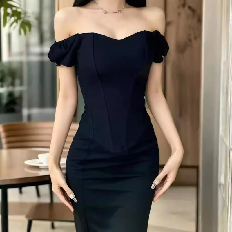 2026 New Style Fishbone Corset Sexy Waist-Cinching Padded European and American Style Tube Top Slim-Fit Tank Top for Outerwear Off-Shoulder Slimming Effect