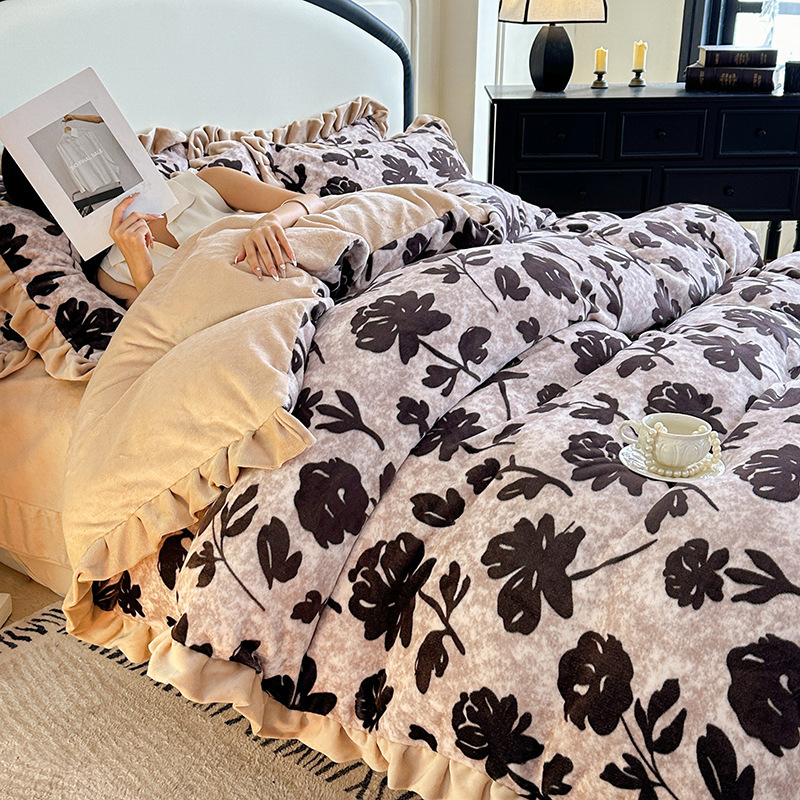 Class a Maillard Thickeneded Rabbit Fur Milk Velvet Four-Piece Winter Warm Leopard Print Quilt Cover Coral Velvet Bed Bed Sheets 4 Class a Maillard Thickeneded Rabbit Fur Milk Velvet Four-Piece Winter Warm Leopard Print Quilt Cover Coral Velvet Bed Bed Sheets 4