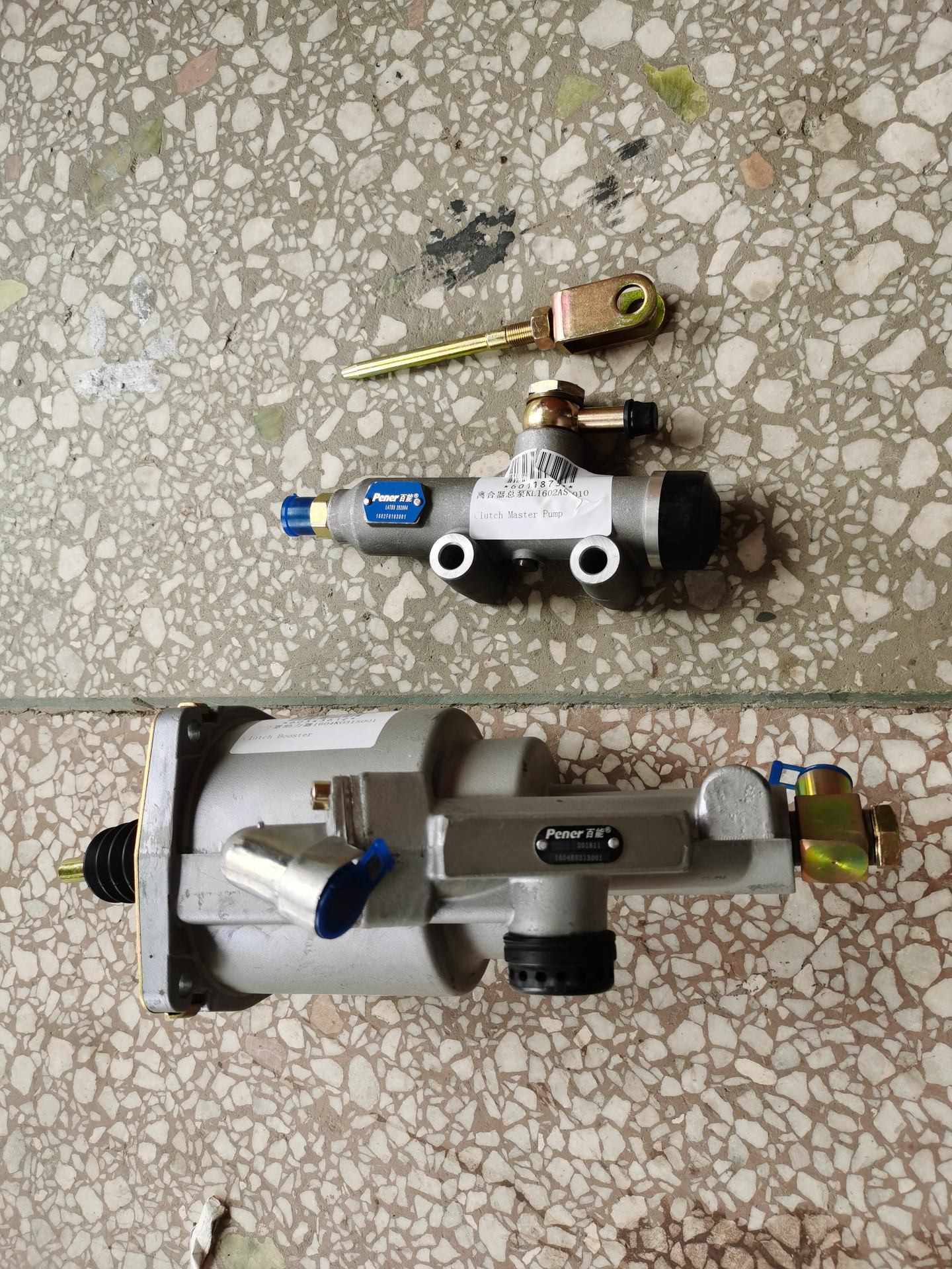 Suitable for Sany crane clutch master cylinder 60118738