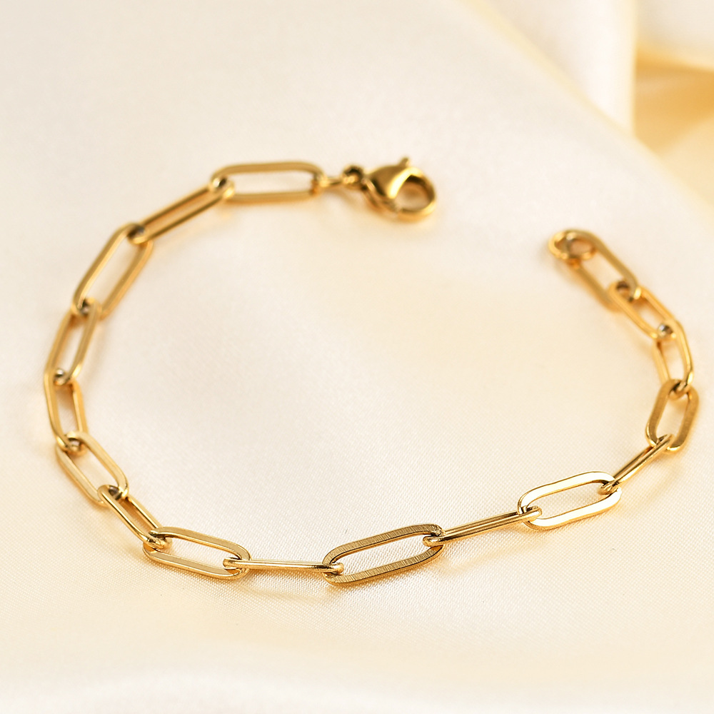Modern Style Roman Style Solid Color Titanium Steel Plating Bracelets display picture 4