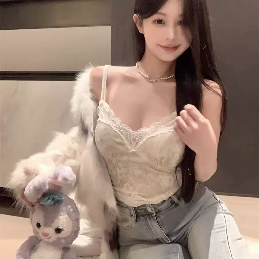 法式丝绒性感花边蕾丝吊带背心女内搭打底衫外穿胸垫无袖抹胸上衣