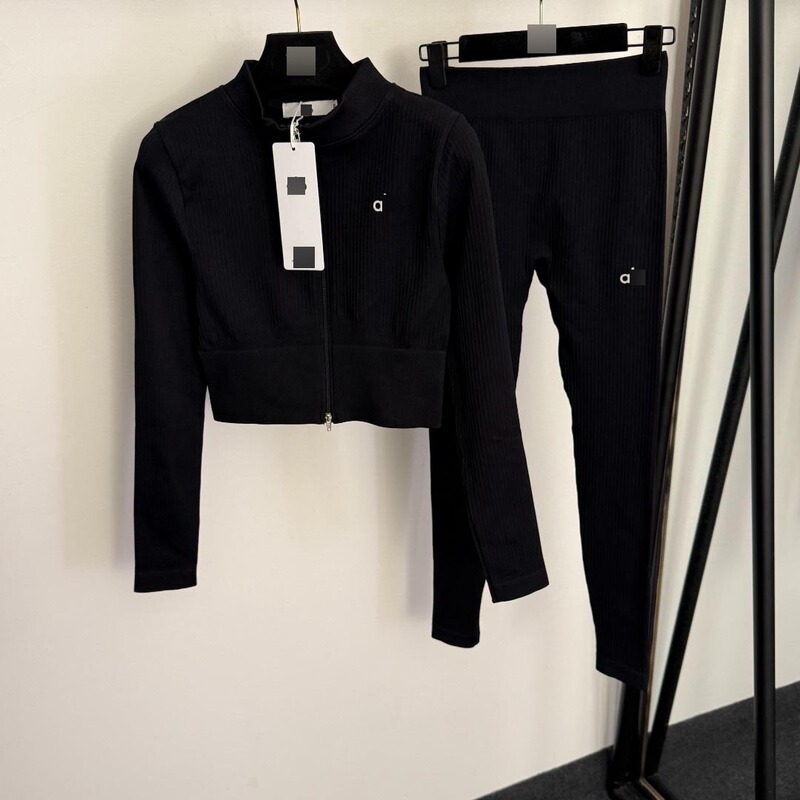 New Foreign Trade Cross-Border Yoga Sports Set Reflective Logo Printed Long-Sleeved Zipper Jacket + Elastic Leggings