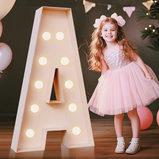 �羳kt�����w�l����ĸ�����b��õ��߃�ͯLED�������Ɍ��ە�