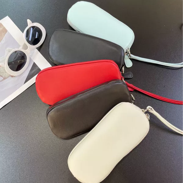 Korean Niche Design Eyewear Bag with a High-End Feel, Made of Full Lambskin, Storage Pouch, 26 New Styles, Neck-Hanging Accessory, Key Pouch