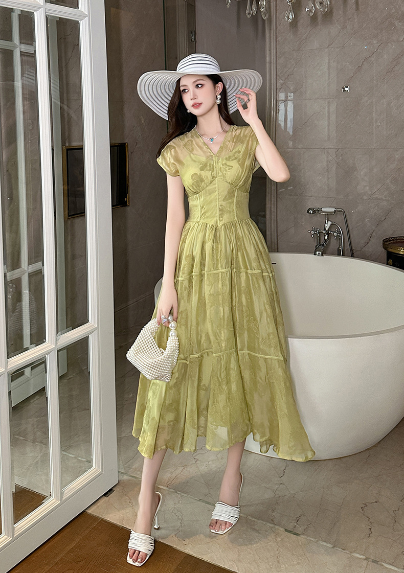 Váy maxi nữ in họa tiết cổ chữ V thắt eo phong cách hoàng gia — Màu xanh cỏ chi tiết 15
