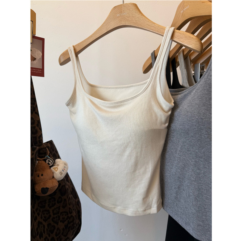 Korean-Style Solid Color Square-Neck Brushed Fabric Camisole with Chest Pads, Slim Fit, Suitable for Layering or Wearing Alone, Women's Thermal Top