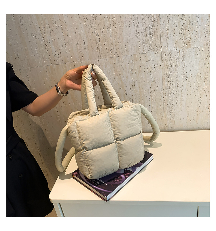 Women's Gender Women's Medium Oxford Cloth Solid Color Classic Style Square Zipper Handbag Crossbody Bag